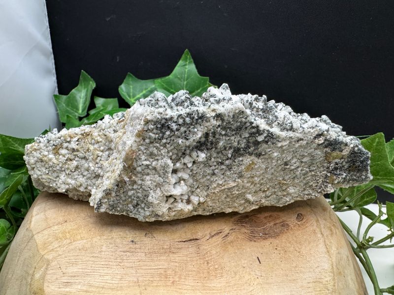 Periklien bezet met Titaniet en Chloriet Periklien bezet met Titaniet en Chloriet