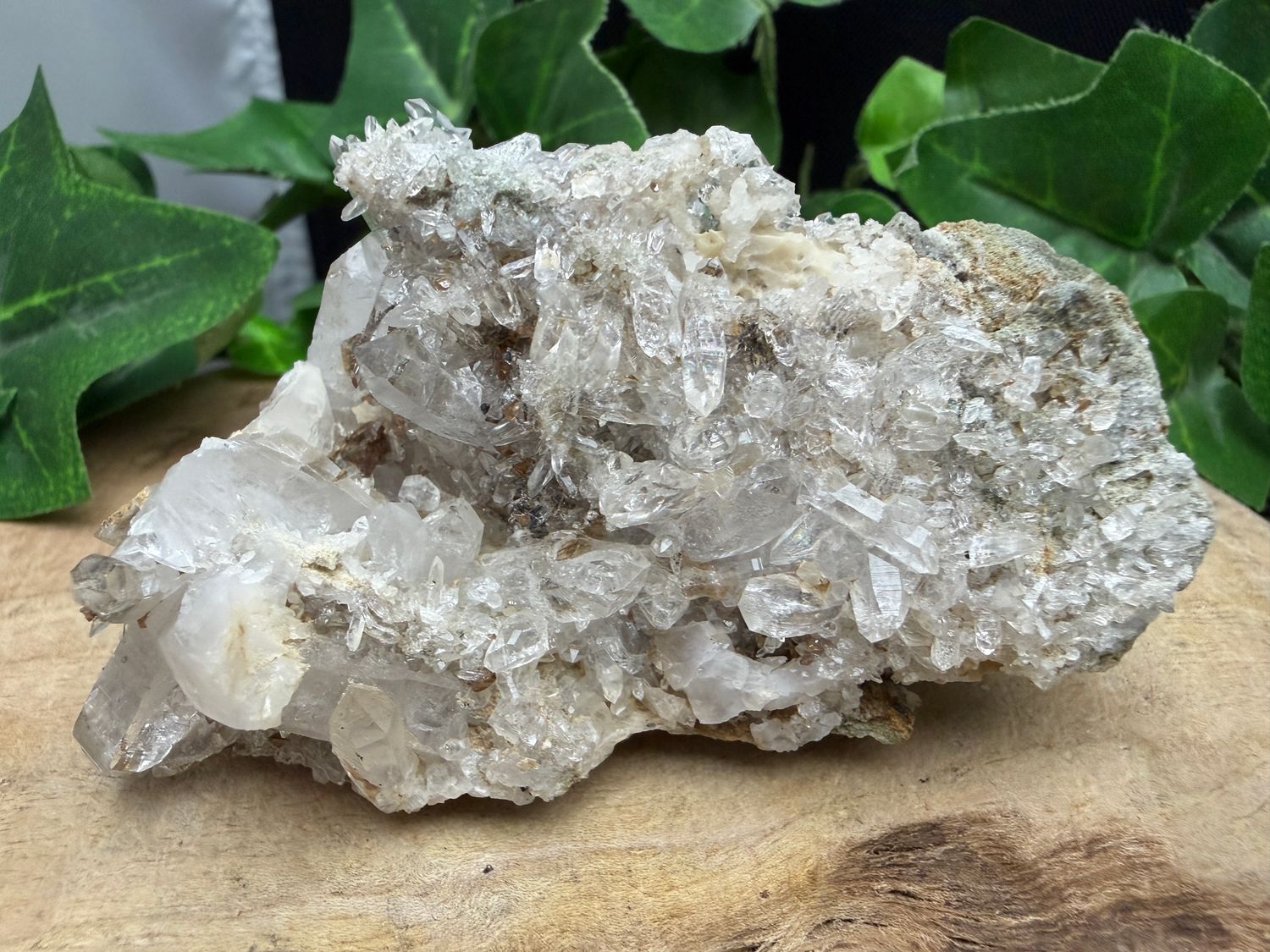 Cluster met Anataas Cluster met Anataas