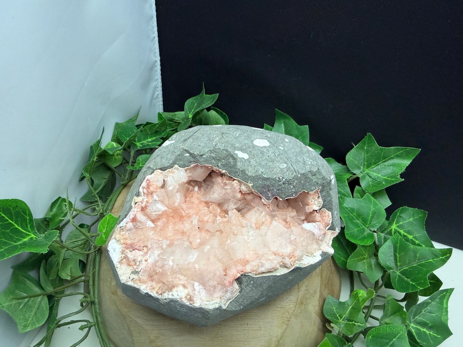 Heulandiet geode