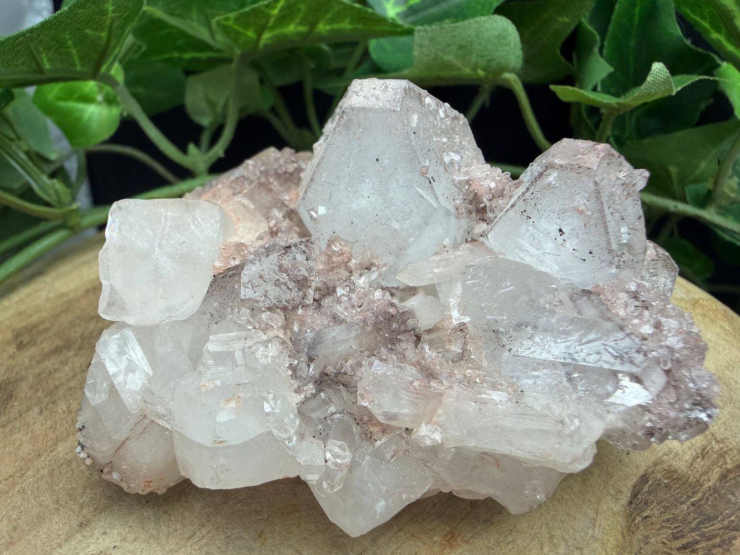 Apofyliet met iets Stilbiet