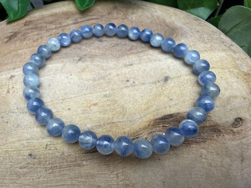 Armband 6 mm Kyaniet