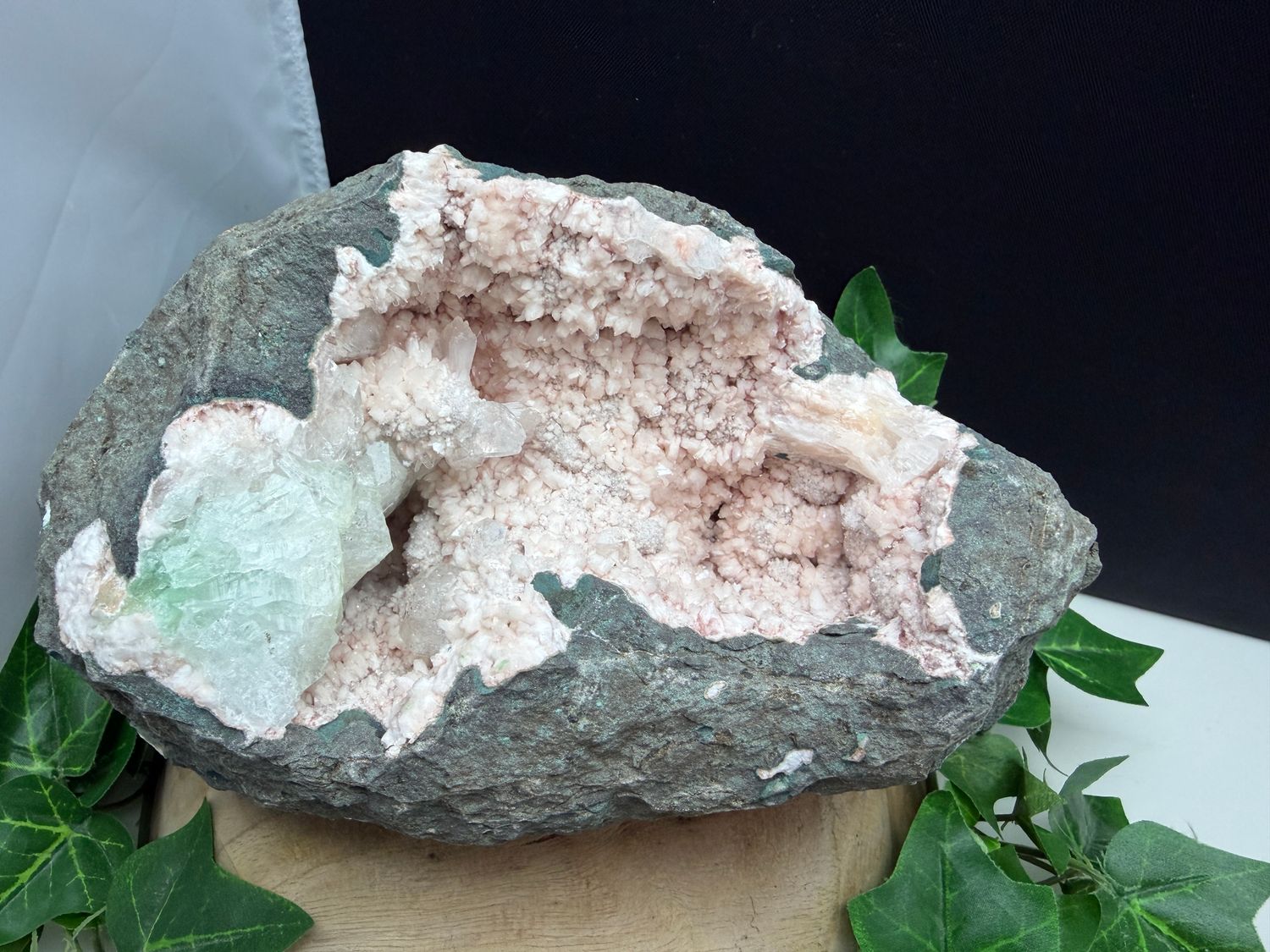 Heulandiet geode (!)