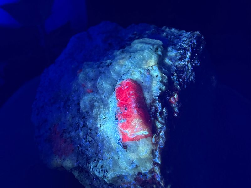 Robijn in matrixgesteente