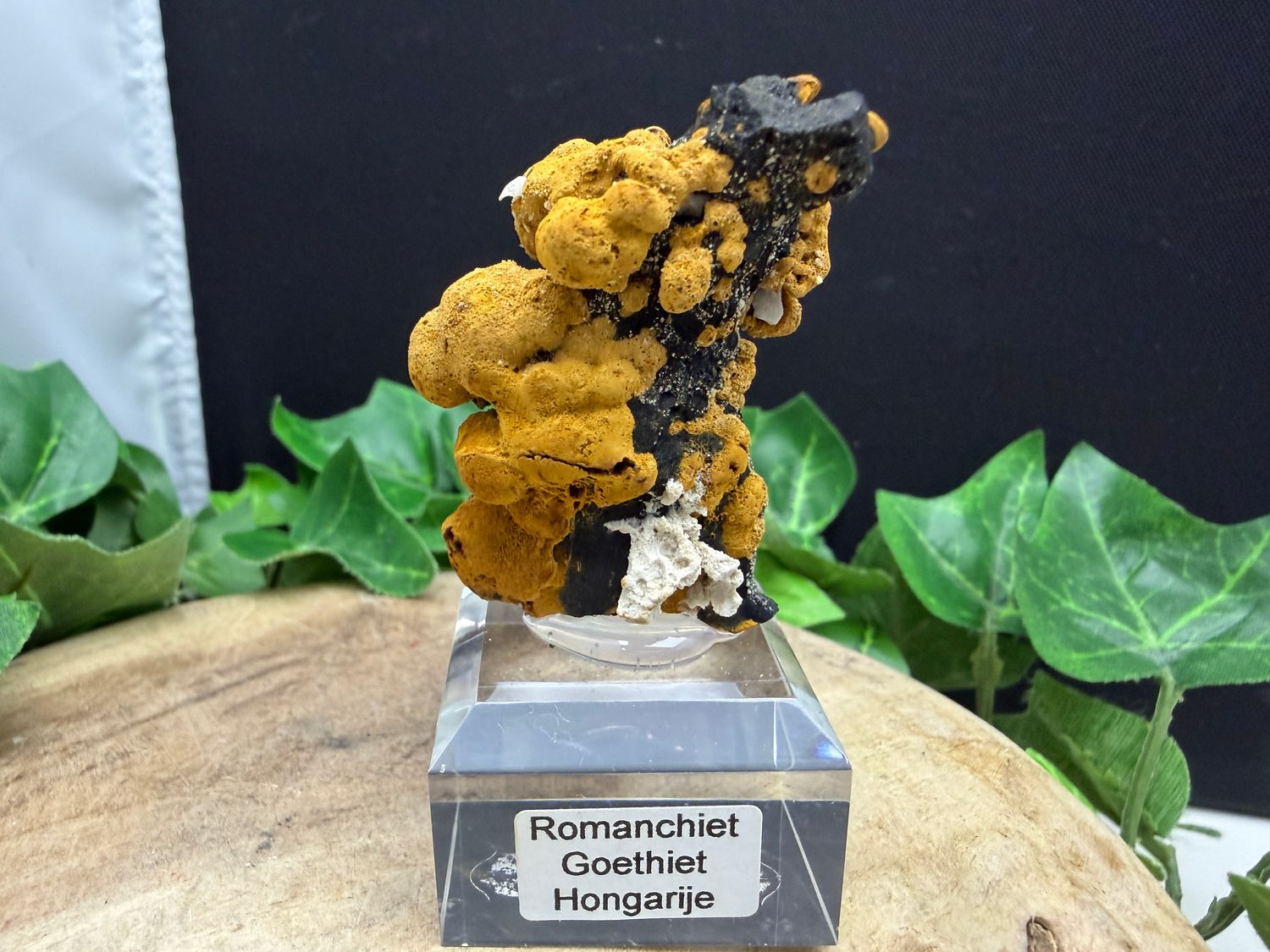 Romanechiet met Goethiet