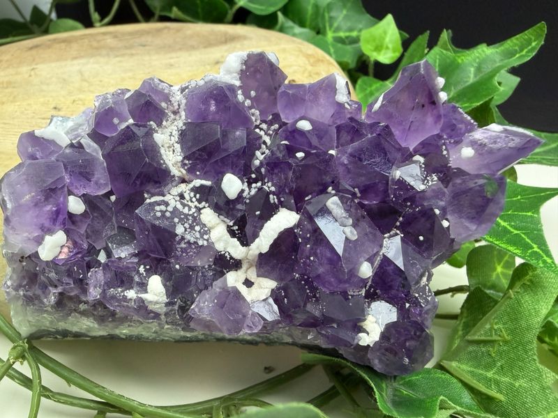 Amethist met calciet