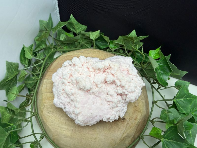 Rhodochrosiet op Manganocalciet
