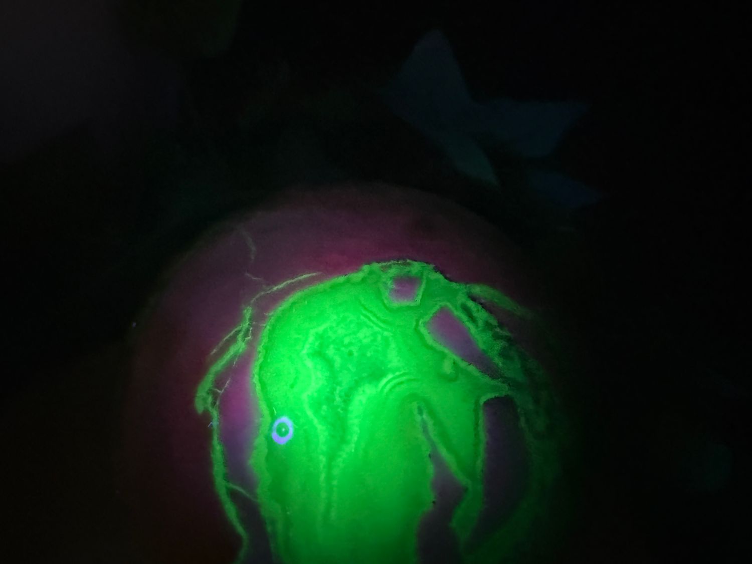 Bol Agaat/Chalcedoon (UV)