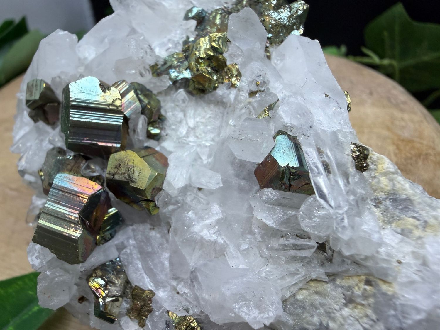 Bergkristal met Pyriet Bergkristal met Pyriet