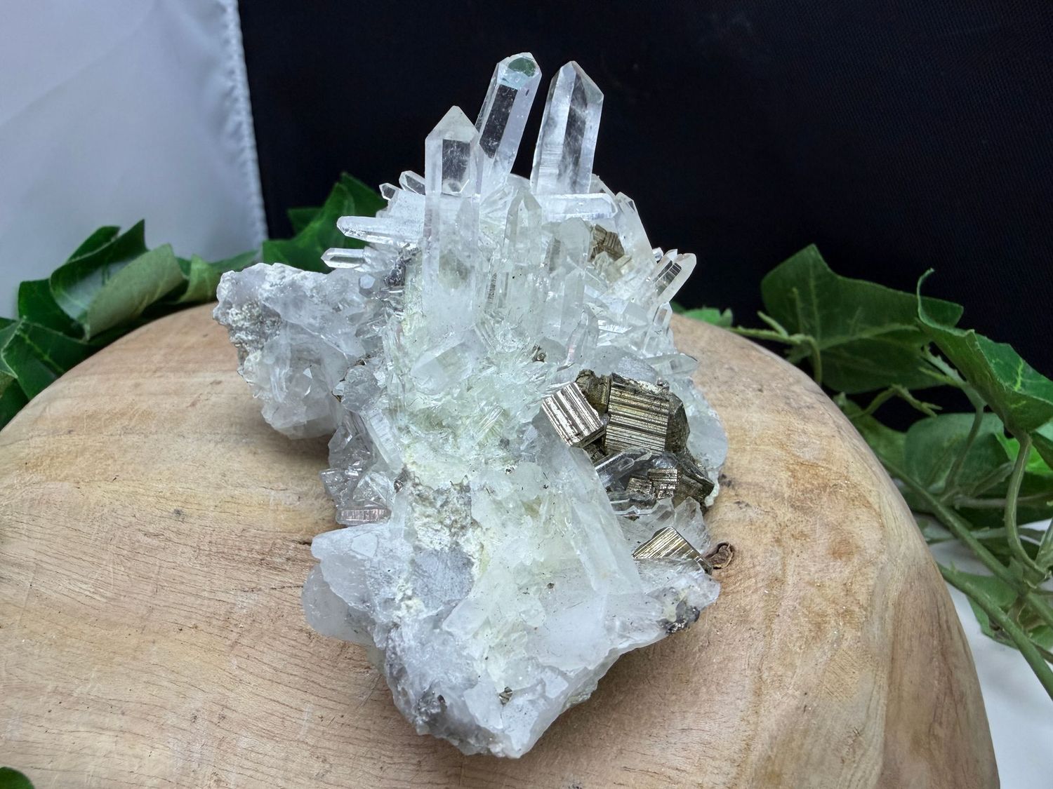 Bergkristal met Pyriet Bergkristal met Pyriet