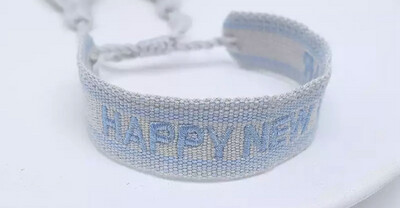Web-Armband  mit Stickerei „happy New year“hellgrau mit hellblauen Stickerei 