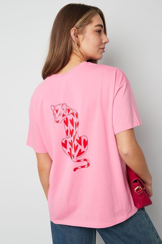 Shirt mit ❤️Akzente und Panther Print am Rücken , drei verschiedene Größen 