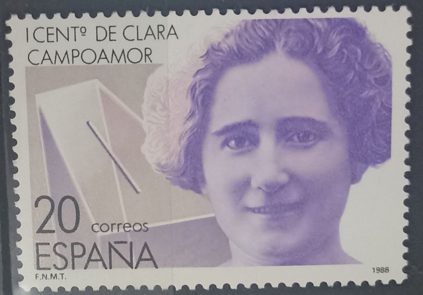 España 1988, Clara Campoamor