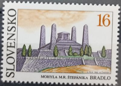 Eslovaquia 1993 Mohyla M.R. Štefánika Bradlo monumento