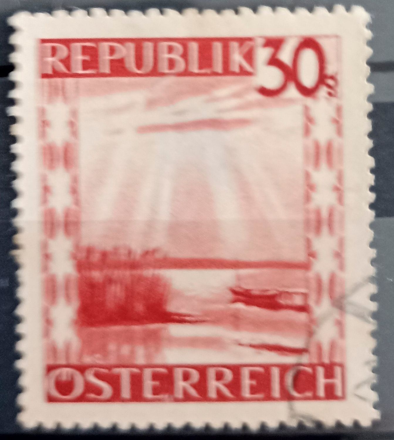 Austria 1945, Lago Neusiedl al amanecer con barca