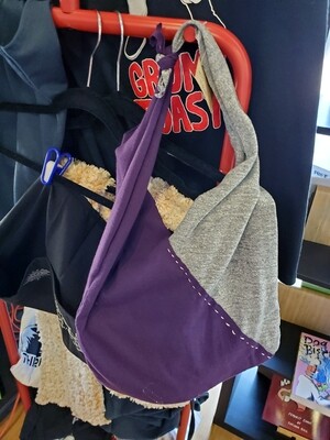 Gray and Purple T-shirt Bag by Maxx FG