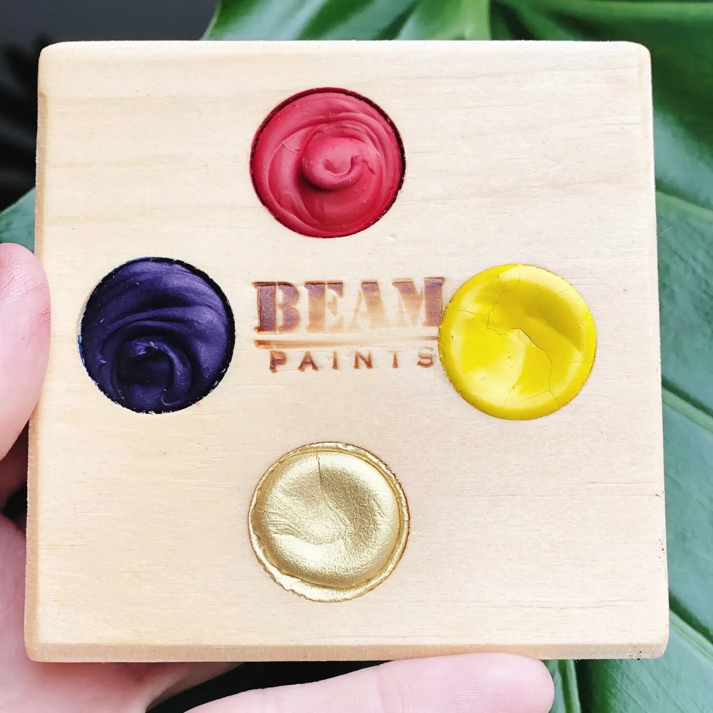 Beam Paints Primary + Gold, 4-color Pine Palette, 7/8" pans