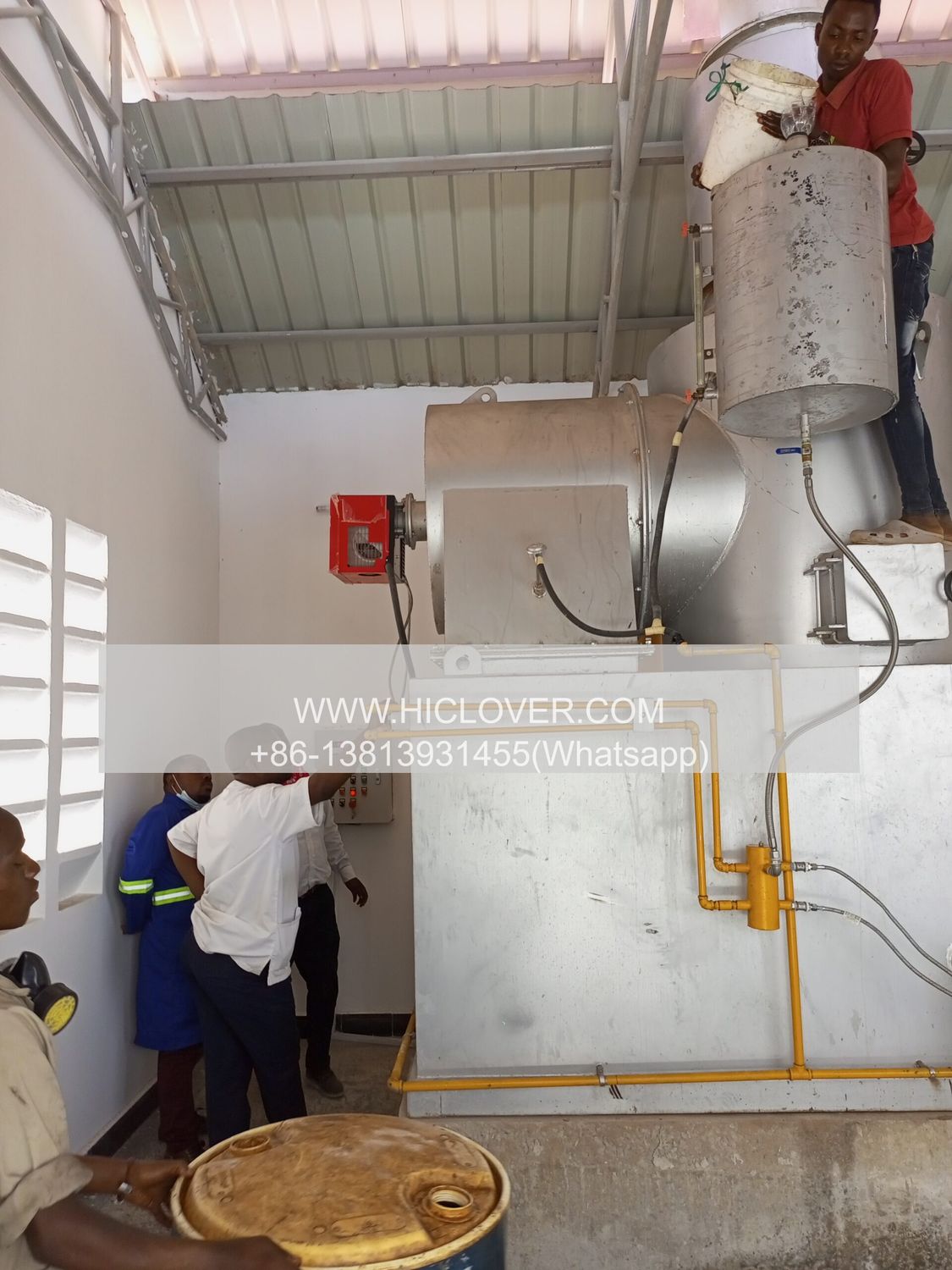 HICLOVER Incinerator Model YD300: High-Capacity Waste Treatment with Intelligent PLC Control