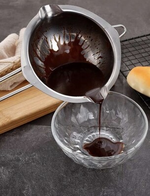 Chocolate melting bowl - حمام مائي لإذابة الشوكولاتة
