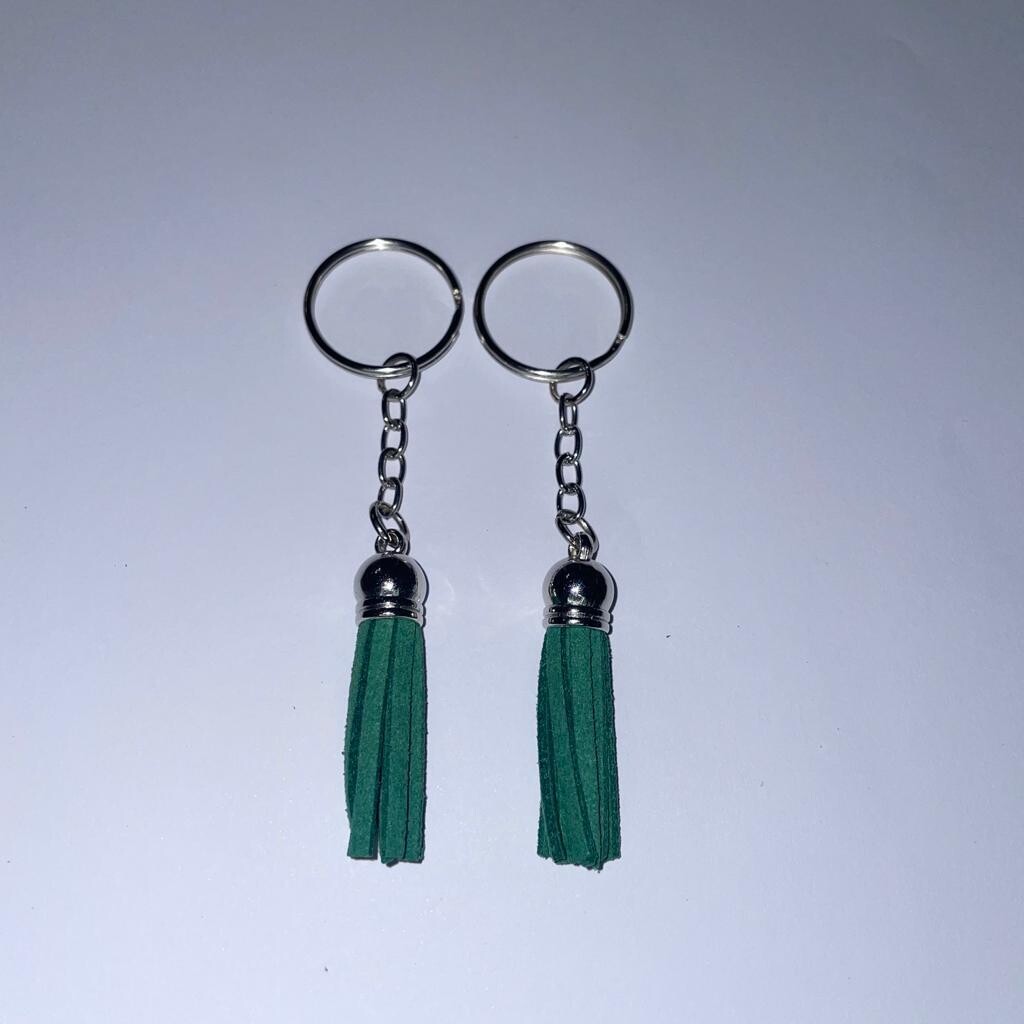 Silver Key Chain &amp; Tassel - Dark Green (Short Tassel)
