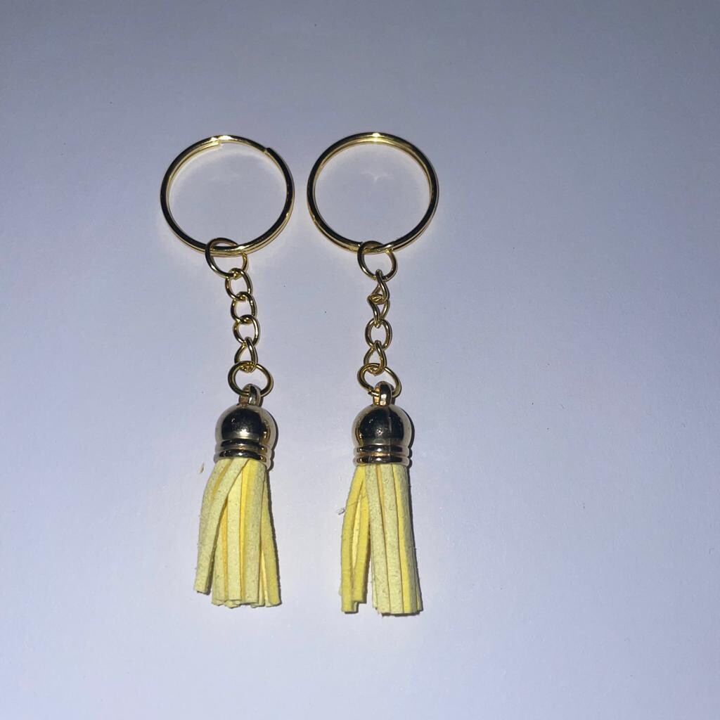Gold Key Chain &amp; Tassel - Very Light Yellow (Short Tassel)