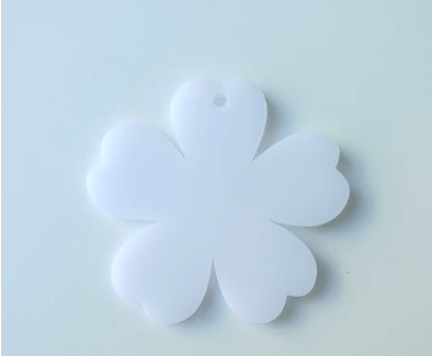 White Acrylic Flower - 5 Clover Petals
