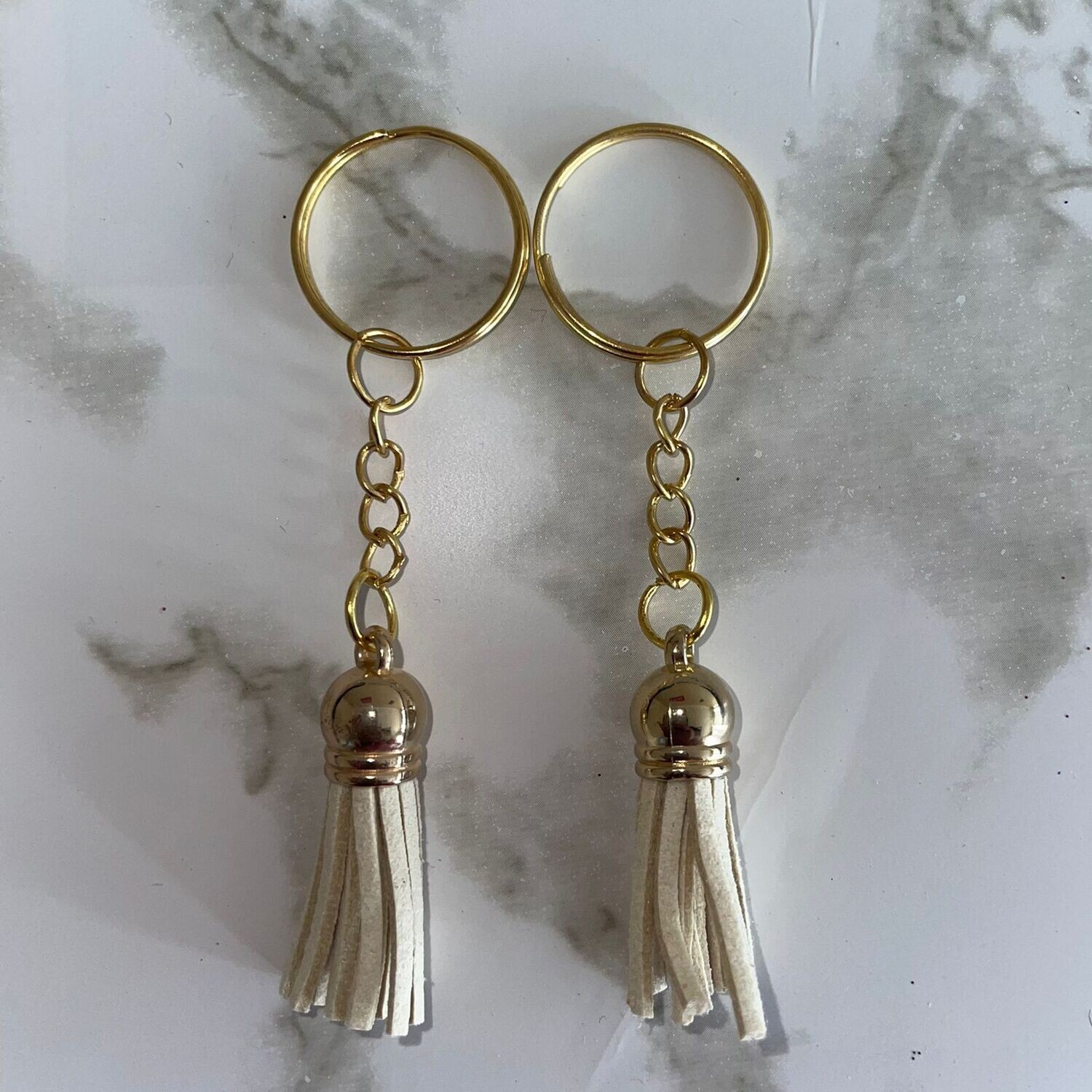 Gold Key Chain &amp; Tassel - Beige
