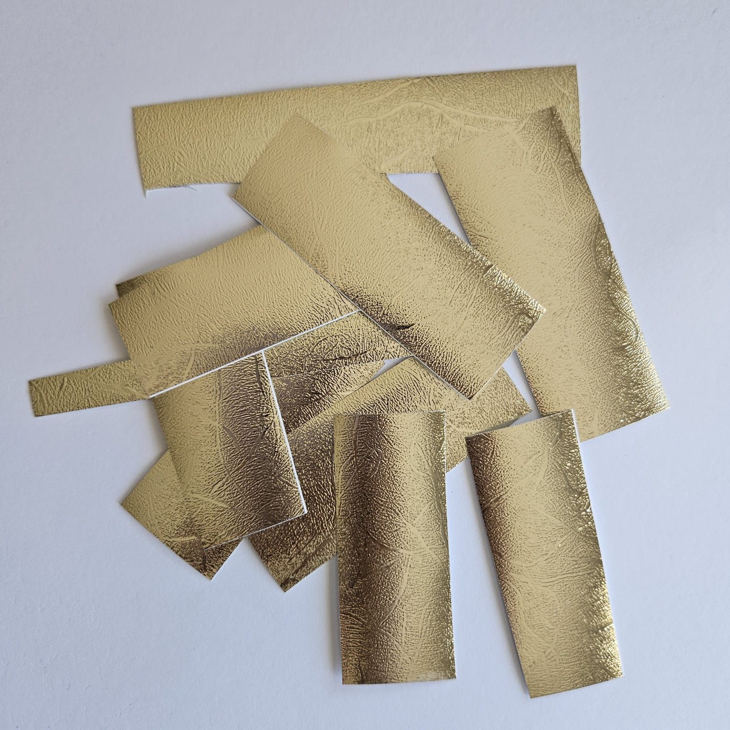 Bundle of Random Sized Pieces of Vinyl - Patterned Gold