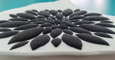 VideoFlex Puff- Black