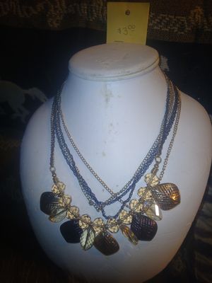 &quot;Holler Queen&#39;s Fancy Danglers&quot;