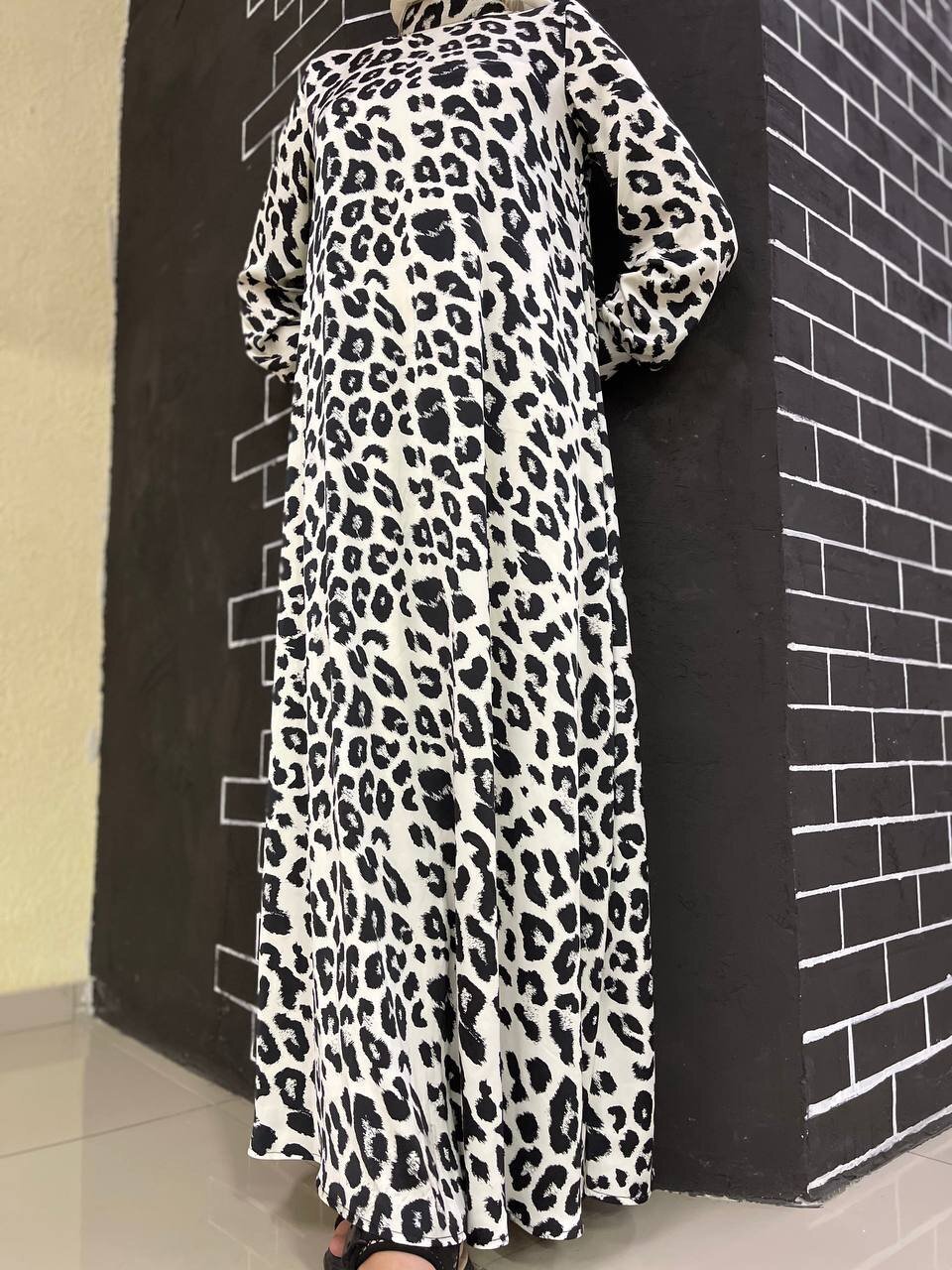 A-LINIENKLEID MIT LEO-PRINT