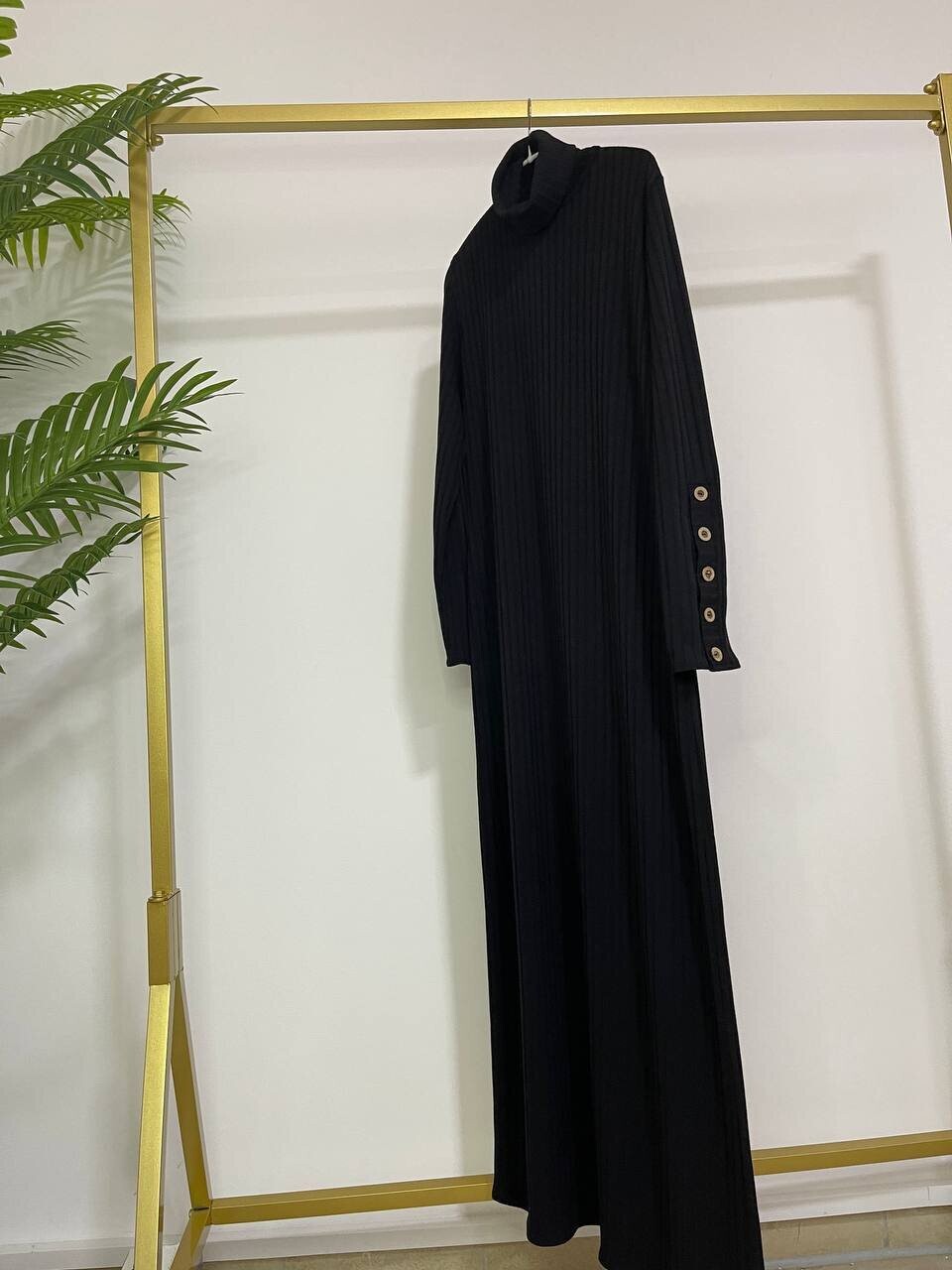 GERIPPTES KLEID MIT ROLLKRAGEN, Größe: S, Farbe: Schwarz