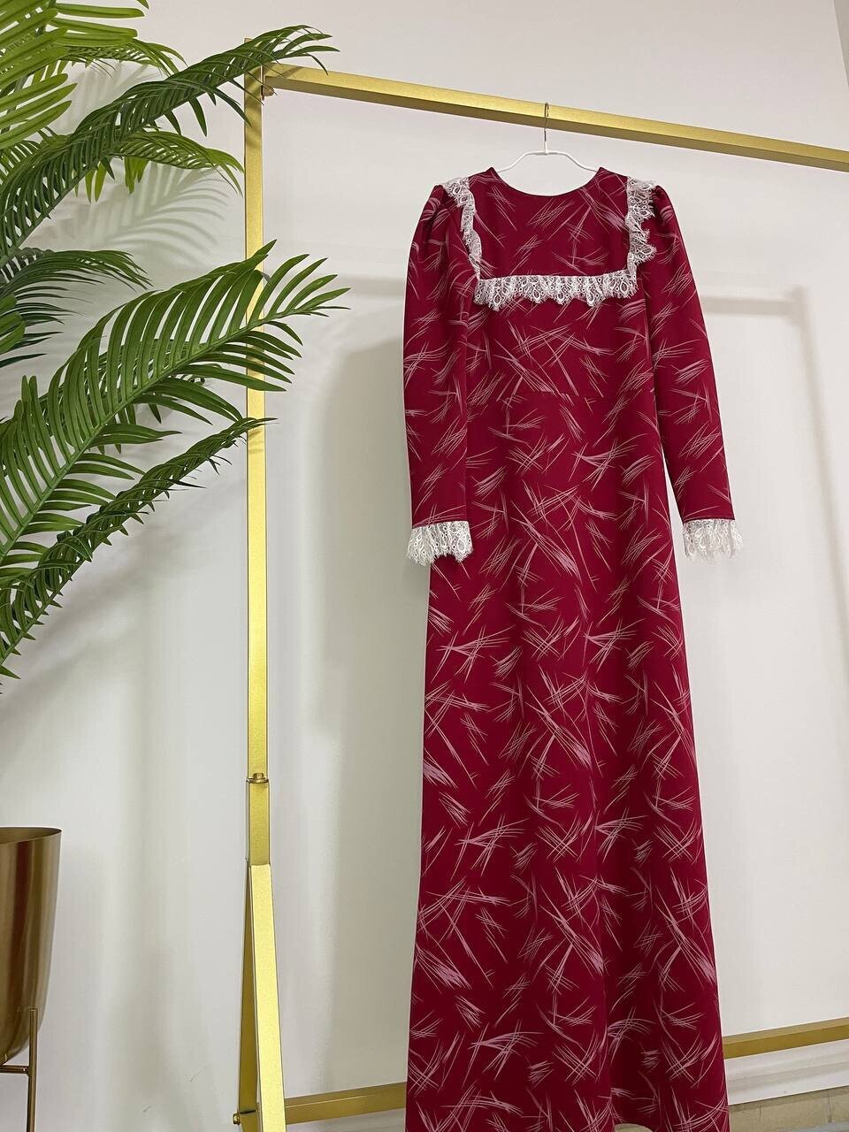 WARMES A-LINEIEN KLEID MIT SPITZE, Größe: XS, Farbe: Rot