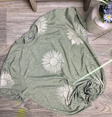 Minimalist Sunflower T shirt