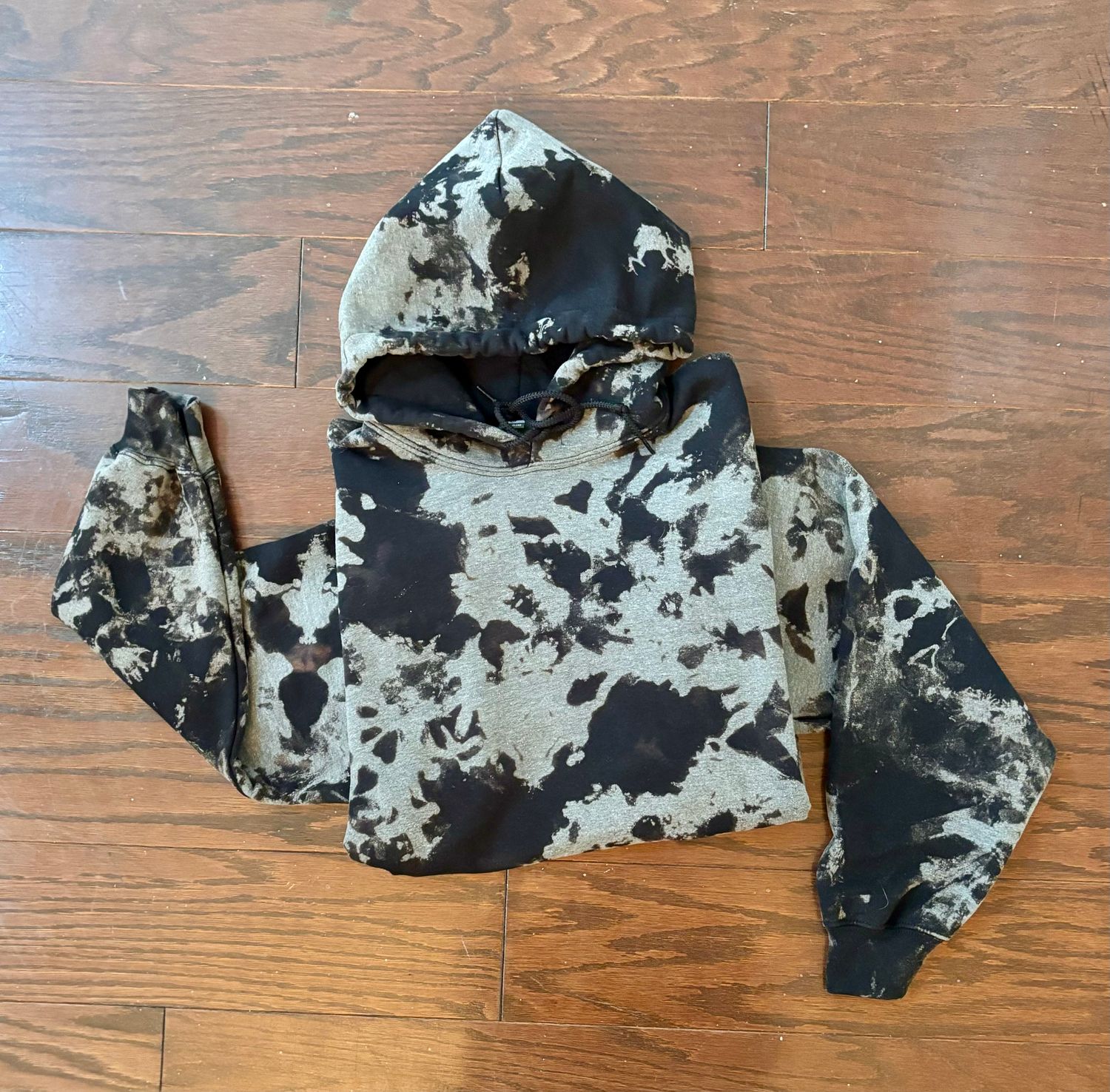 Reverse Tie Dye Acid Wash Crewneck Sweatshirt or Hoodie, Custom Vintage Acid Wash Sweatshirt, Distressed Vintage Look Crew, Hand Dyed Shirts