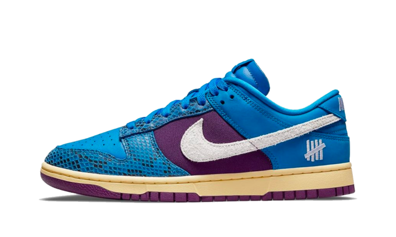 Nike Dunk Low Undefeated 5 On It Dunk vs. AF1