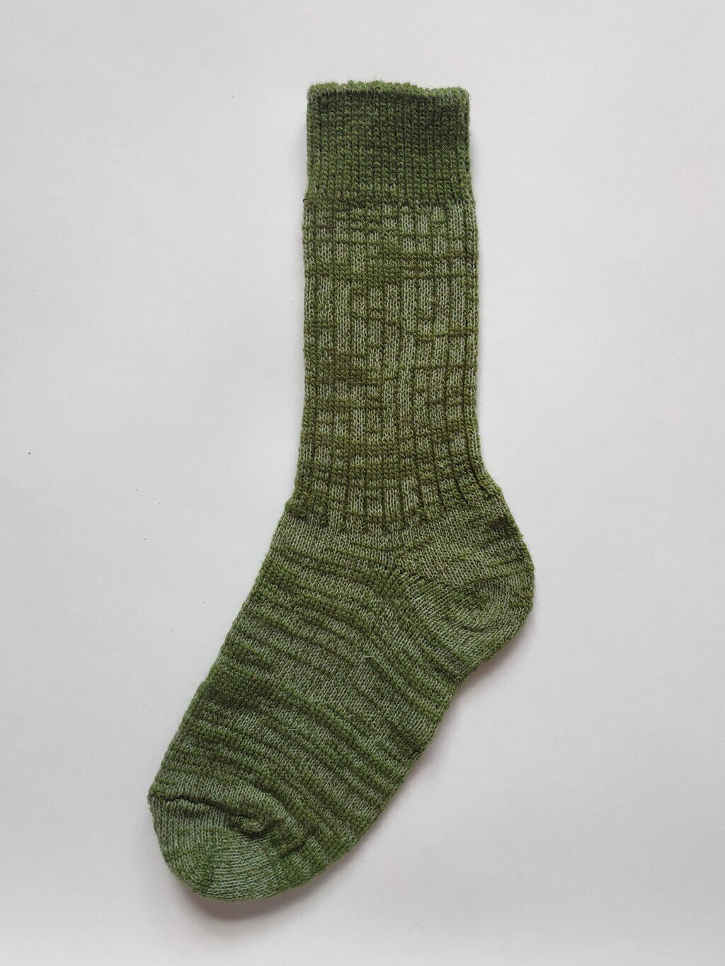 Носки из шерсти травяного цвета