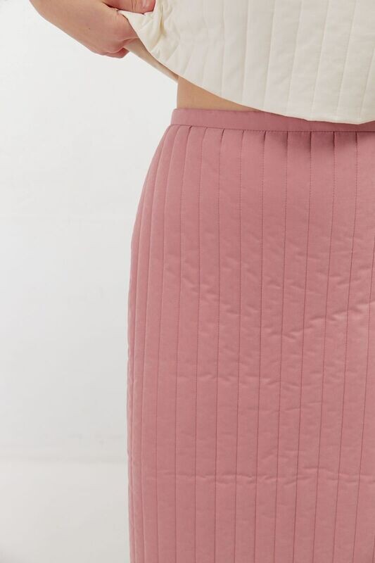 Стеганая юбка розового цвета