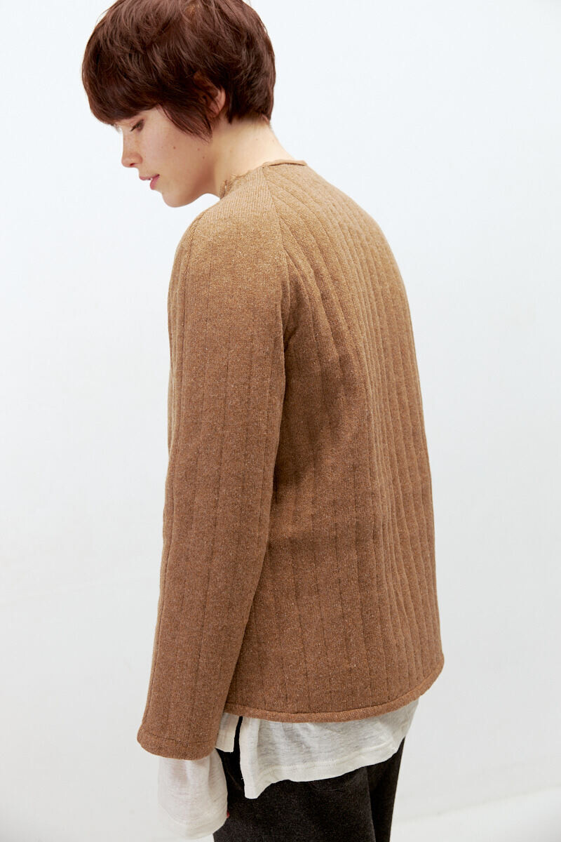 Стеганый свитер из шерсти песочного цвета