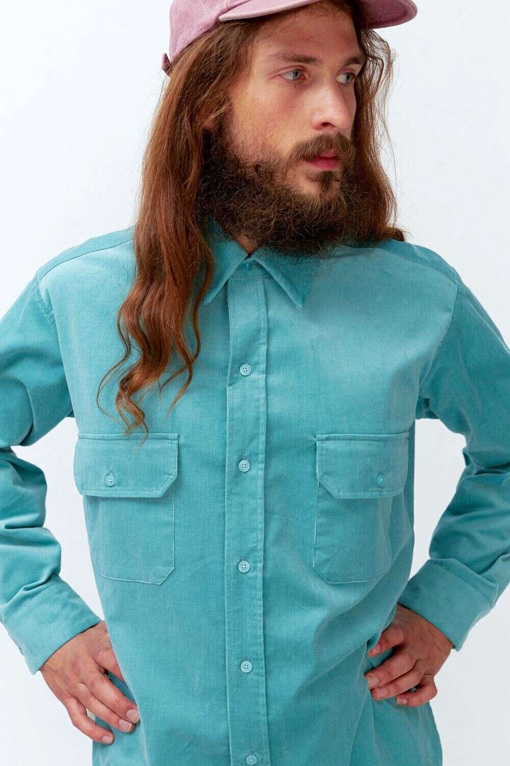 Объемная мужская рубашка из мятного вельвета