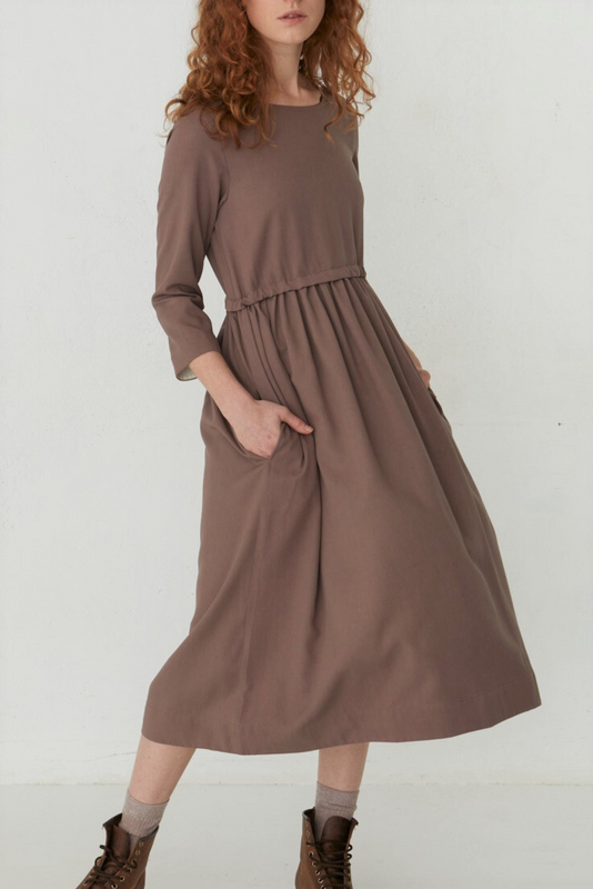 Платье с кулиской цвета какао из вискозы «скидка»