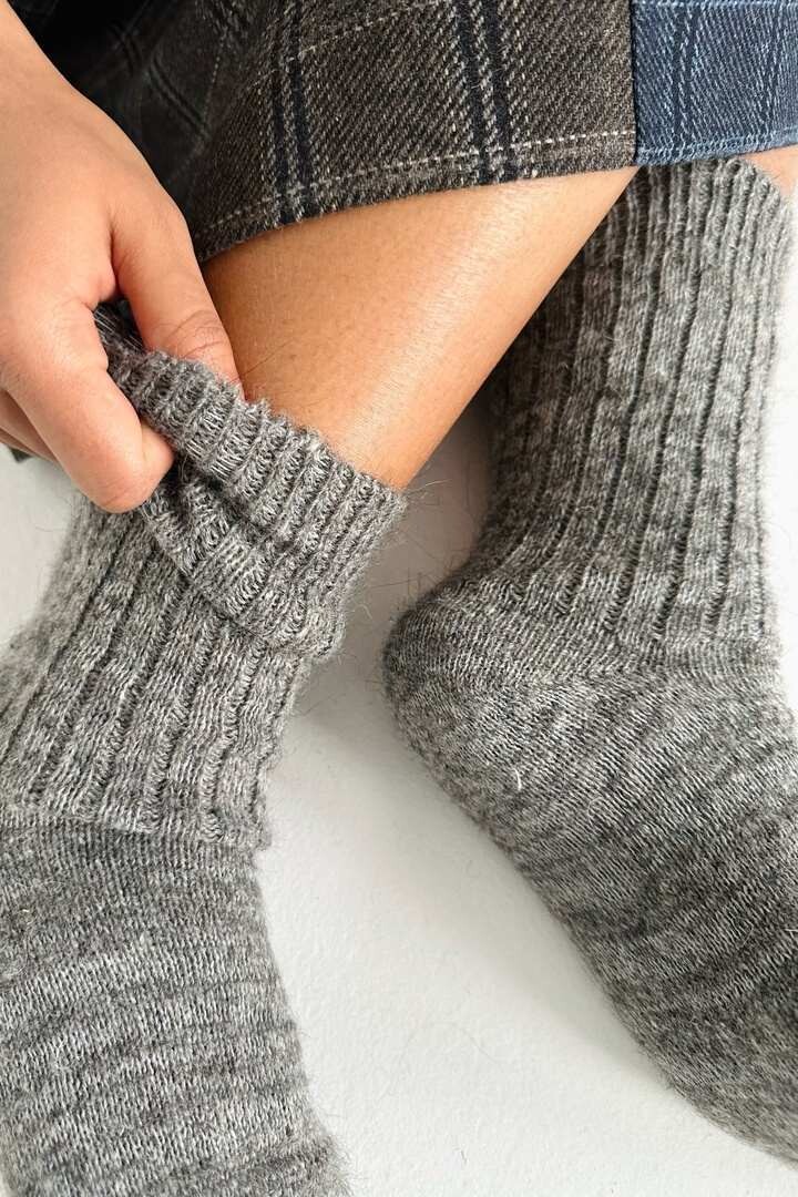 Носки серые из шерсти