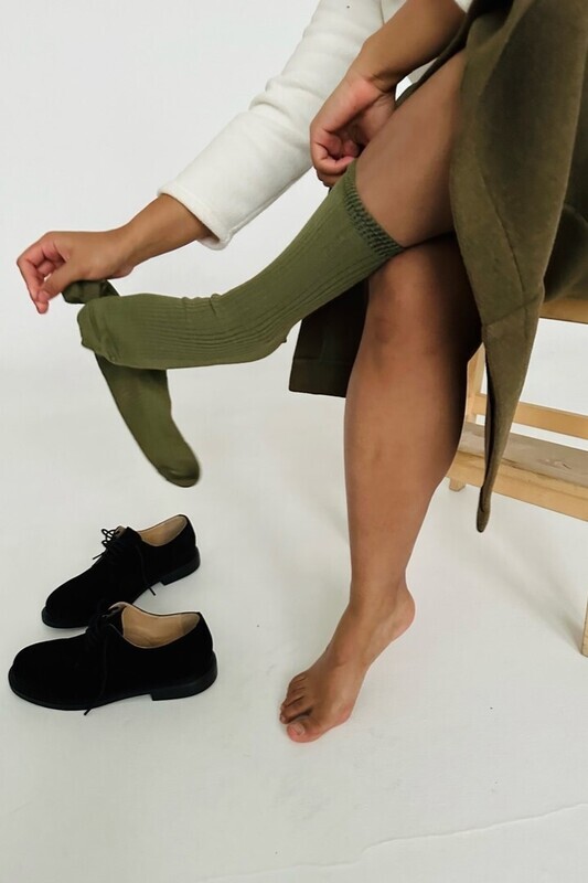 Носки из хлопка травяного цвета