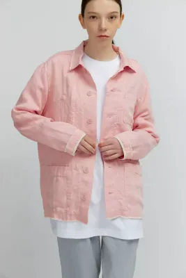 Верхняя мужская рубашка с карманами из розового льна