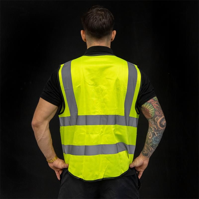 Gilet réfléchissant avec poches Gilet réfléchissant avec poches