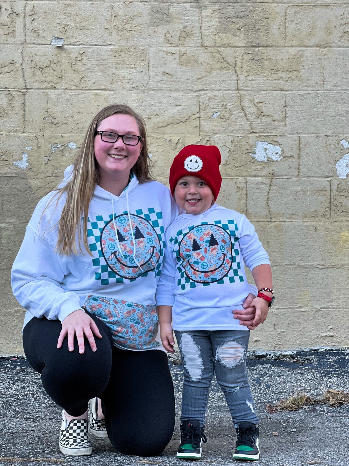 Smiley Christmas Drop