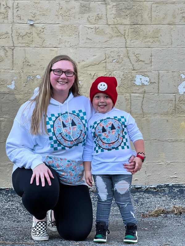 Smiley Christmas Drop