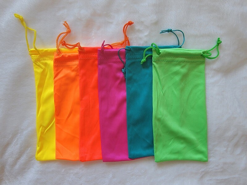 SUNGLASSES POUCH