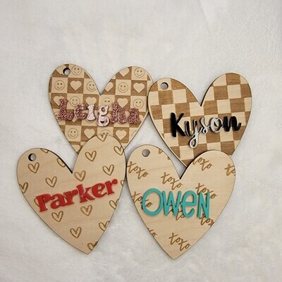 Customizeable wooden valentine tag