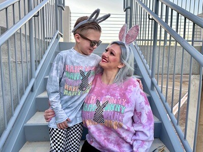 happy Easter wavy words