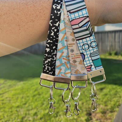 Teacher Appreciation: Teacher inspired wristlet key fob
